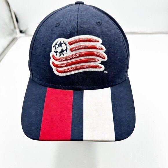 Adidas MLS New England Revolution Snapback Cap One Size - Picture 1 of 7